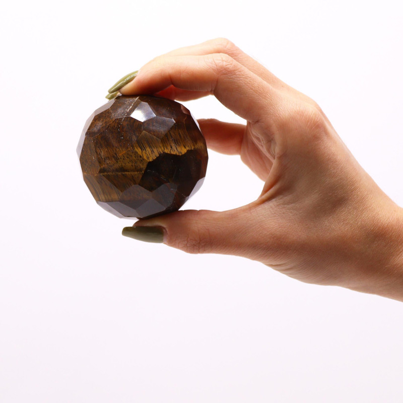 Boule de guérison à facettes et support en pierre précieuse - œil de tigre
