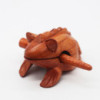 Petite grenouille en bois à cuire