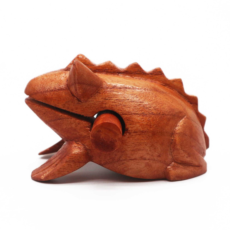 Petite grenouille en bois à cuire