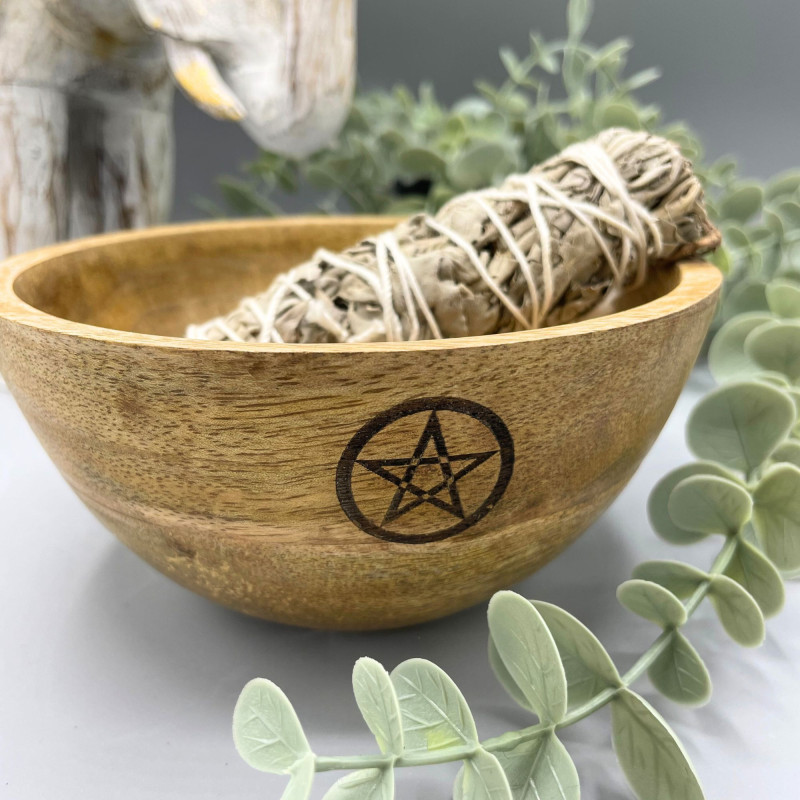 Bol en bois pour offrandes rituelles et de purification - Pentagone - 14 x 7 cm