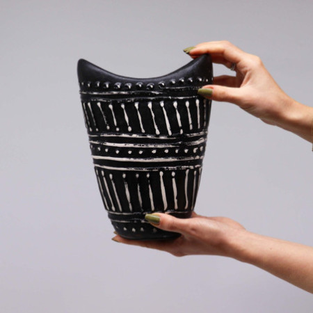 Vase en forme de tourbillons - Chocolat