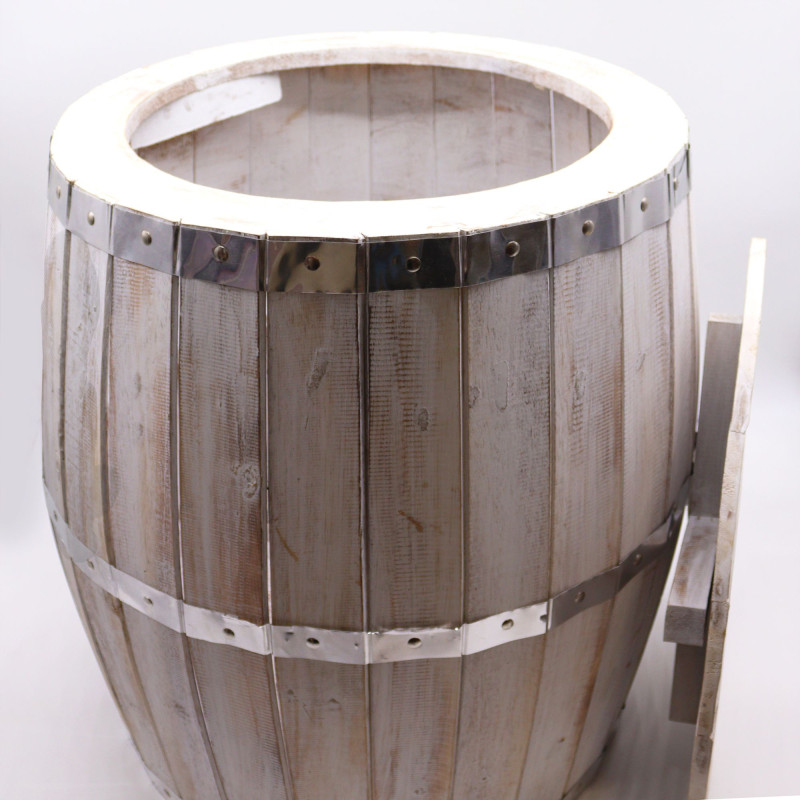 Table en tonneau de bière - Blanchi à la chaux