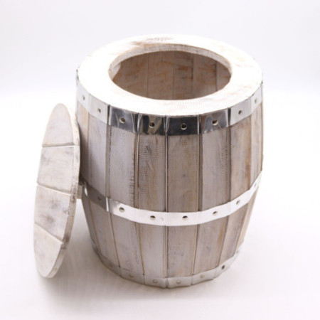 Tabouret en tonneau de bière - Blanchi à la chaux