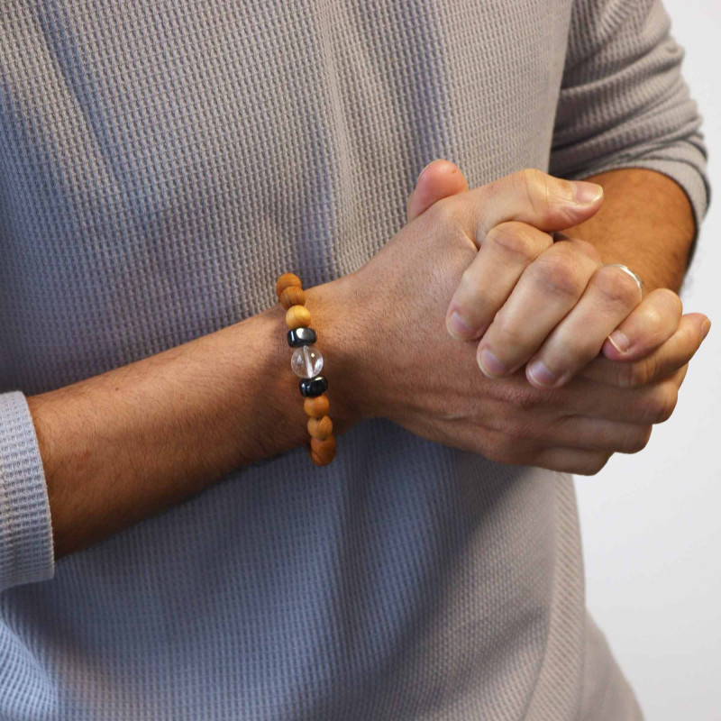Bracelet chakra couronne en bois de cèdre avec quartz clair
