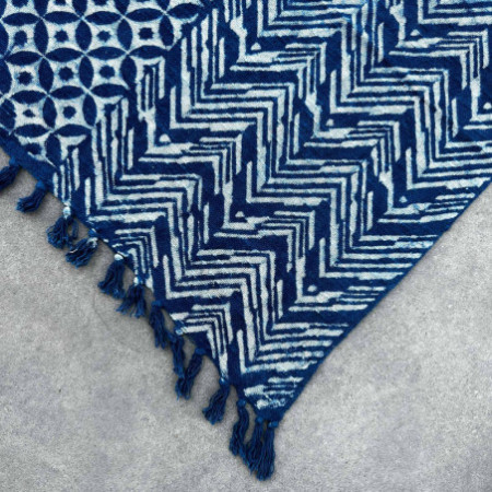 Tapis indigo fait main - 170x120cm - Namoona Waves