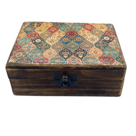 Boîte en bois émaillé, taille moyenne, 15 x 10 x 6 cm, motif traditionnel
