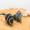 Pendule en pierre précieuse brute - Agate mousse