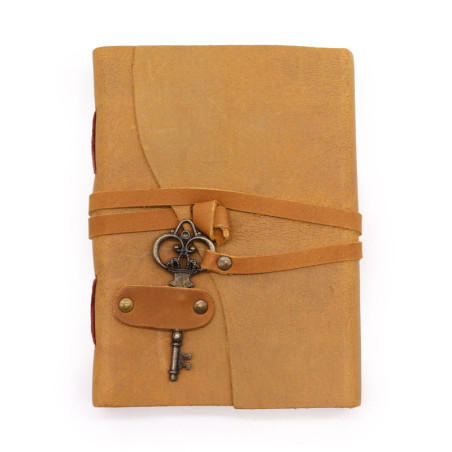 Cuir tanné huilé et clé - 200 pages - 13x18cm