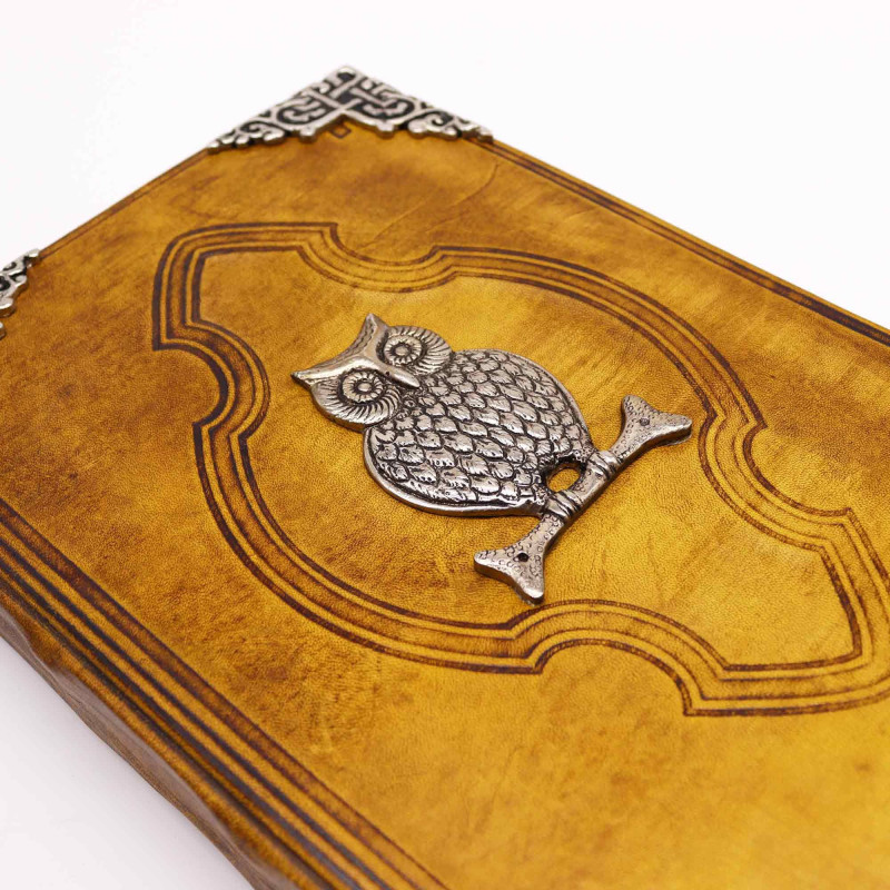 Livre Heafty Coffee Tan - Décor Hibou Zinc - 200 pages à bords frangés - 26 x 18 cm