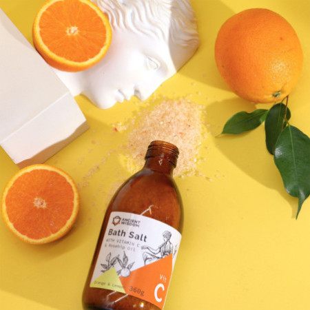 Sel de bain à la vitamine C et Sentez-vous comme une déesse antique
