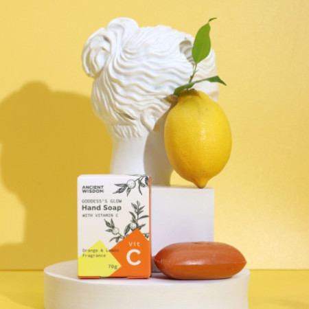 Savon éclaircissant pour les mains à la vitamine C et aux huiles essentielles