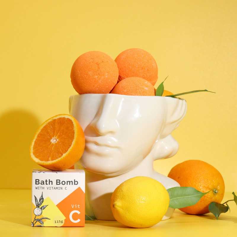Bombe de bain infusée à la vitamine C et aux huiles essentielles