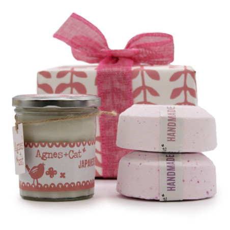 Coffret cadeau - Café et noix (bougie) + Pivoines et fleurs japonaises (pétillant)