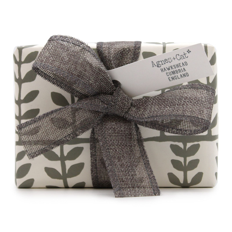 Coffret cadeau - Velvet Moon (bougie) + Windermere & Citrus (pétillant)