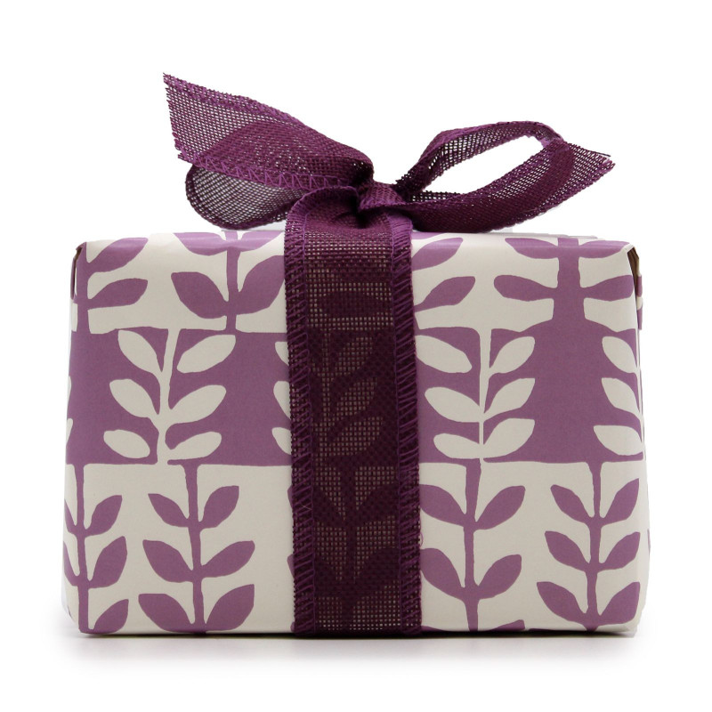Coffret cadeau - Pierre de lune (bougie) + Provence & Thé et Roses (pétillant)