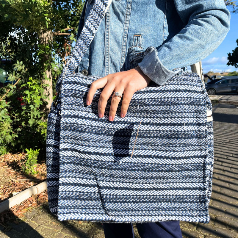 Sacoche souple pour ordinateur portable Banjar - Rayures bleues