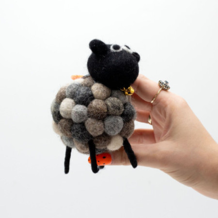 Petit mouton en feutre - Multi gris