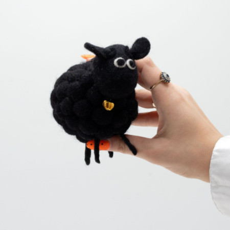 Petit mouton en feutre - Noir