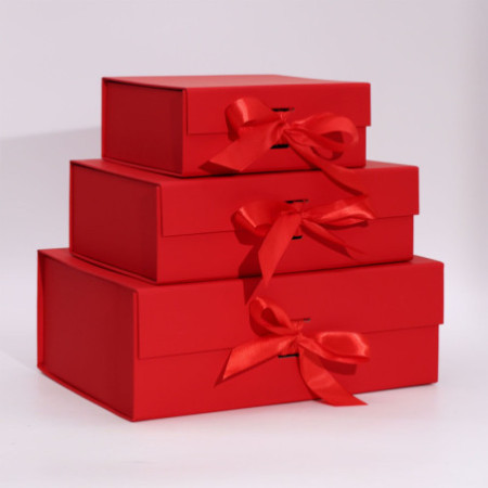 Coffret cadeau en kit - Carré moyen (20 x 18,2 x 8 cm) - Rouge