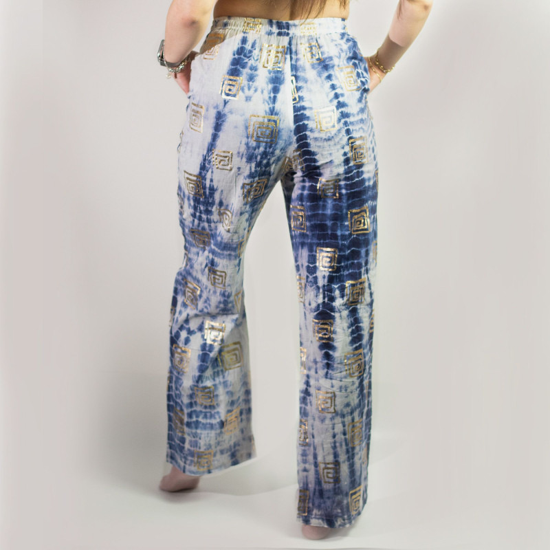 (LXL) Nomad Sari On the Med Collection - Pantalon de détente - Motif grec doré et bleu - Peint à la main