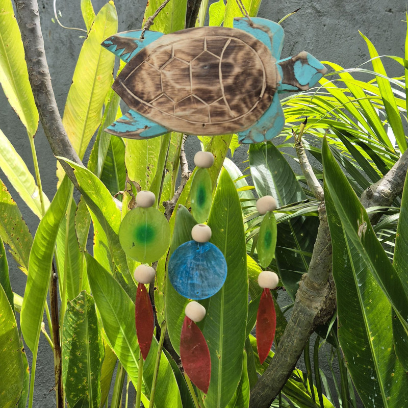 Sculpture de tortue aquatique et goutte de Copis