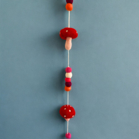 Tenture murale en feutre - Champignons rouges
