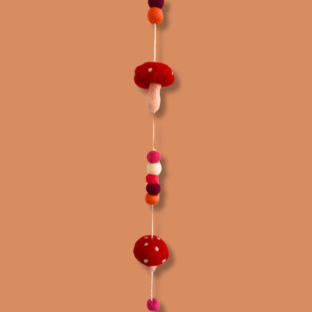 Tenture murale en feutre - Champignons rouges