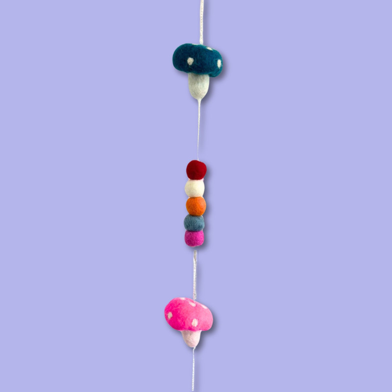 Tenture murale en feutre - Champignons (couleurs aléatoires)