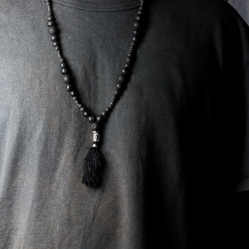 Collier Essence du Volcan - Énergie d'ancrage