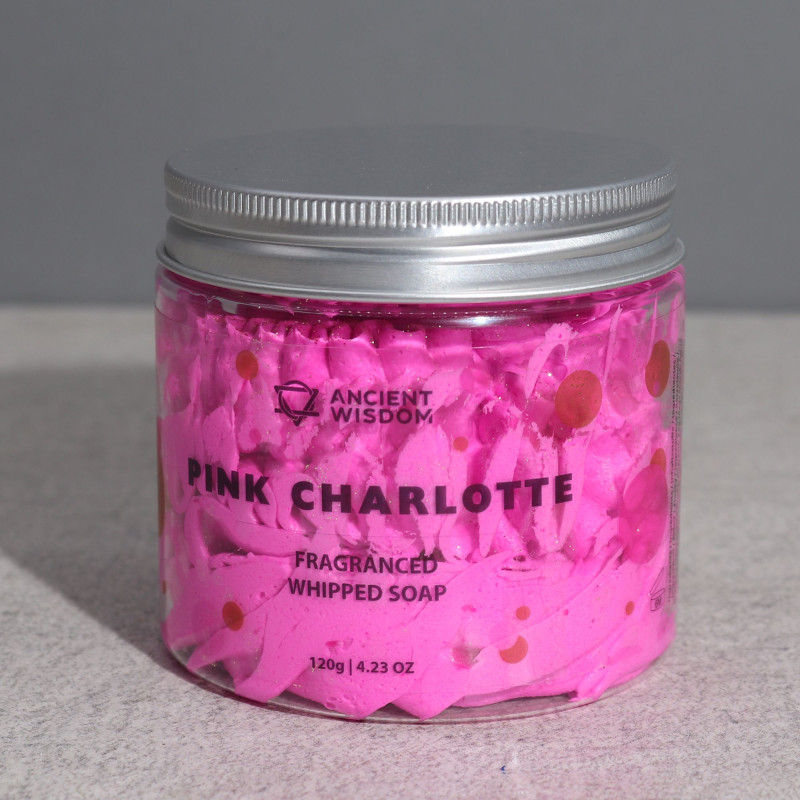 Savon à la crème fouettée Pink Charlotte 120 g