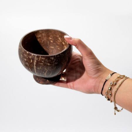 Petit bol en noix de coco naturelle