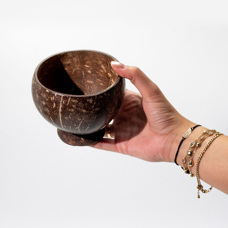 Petit bol en noix de coco naturelle