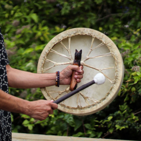Spirit of the Wolf - Tambour et baguette Sharman - Accordable - 40 cm