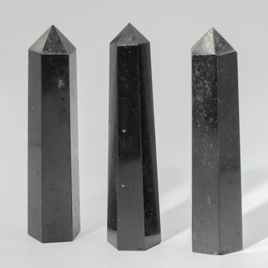 Pointe d'obélisque à six faces en pierre précieuse, environ 17 cm - Tourmaline noire