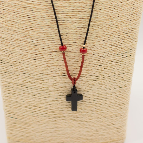 Collier cordon avec pendentif en pierre précieuse - Croix en agate noire
