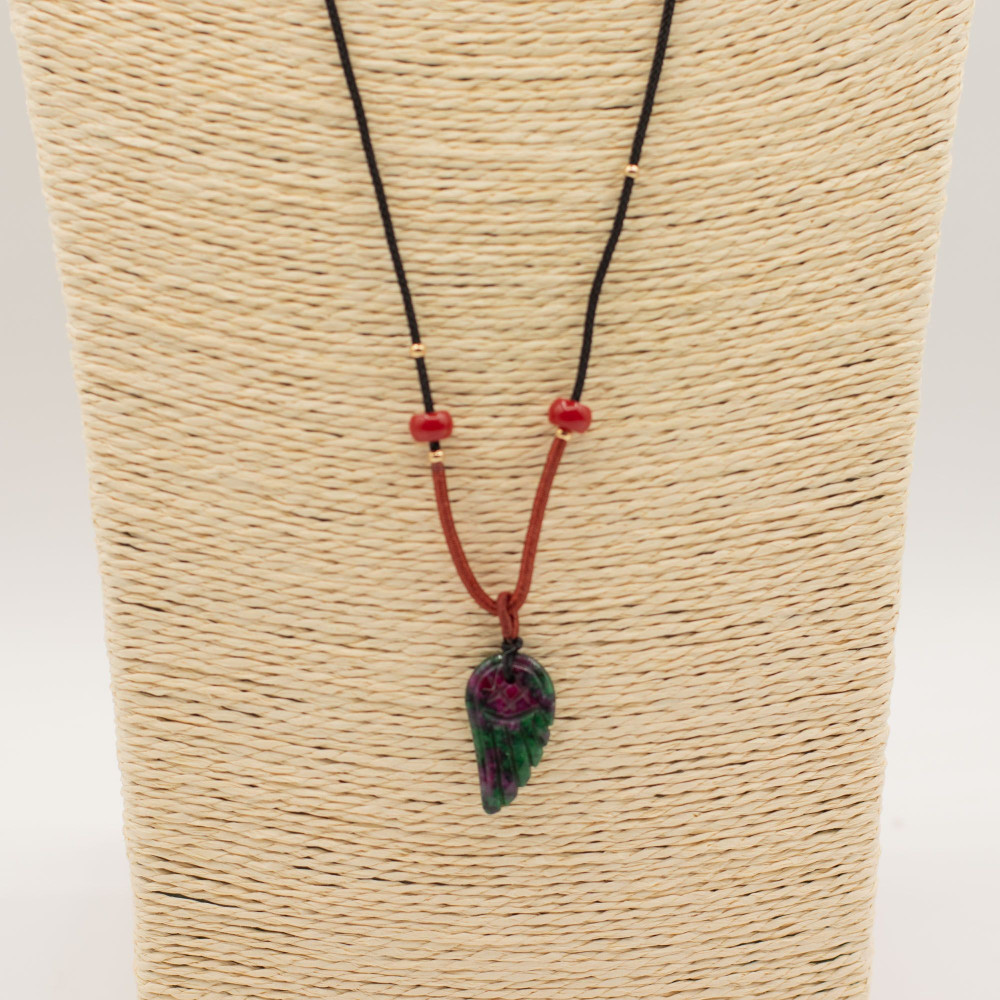 Collier cordon avec pendentif en pierre précieuse - Aile d'ange en morganite