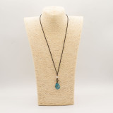 Collier cordon avec pendentif en pierre précieuse - Howlite en forme de larme