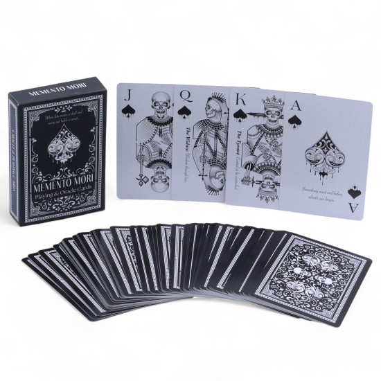 Cartes à jouer et oracles gothiques Memento Mori