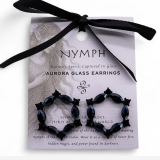 Boucles d'oreilles créoles en verre vintage noir de jais.
