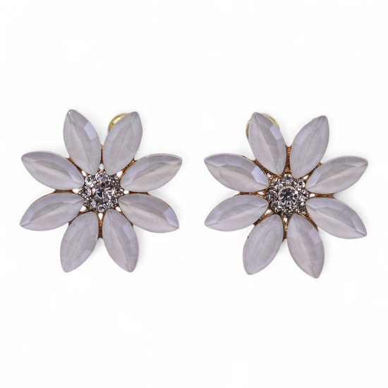Boucles d'oreilles en perles, verre vintage et fleurs.