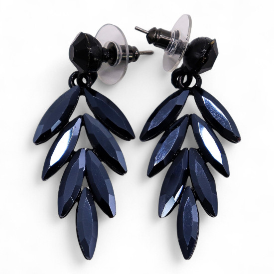 Boucles d'oreilles pendantes en verre vintage noir de jais.