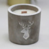Bougie de soja en béton Med - Tête de cerf - Whisky et fumée de bois