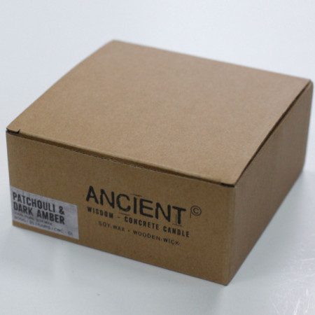 Grande bougie de soja en béton - Patchouli et ambre foncé