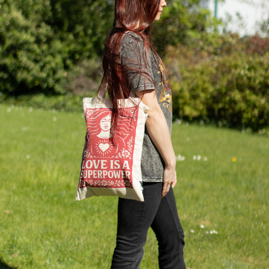 Sac cabas iconique Nomad Sari Toni - L'amour est un super pouvoir - Naturel 283 ml