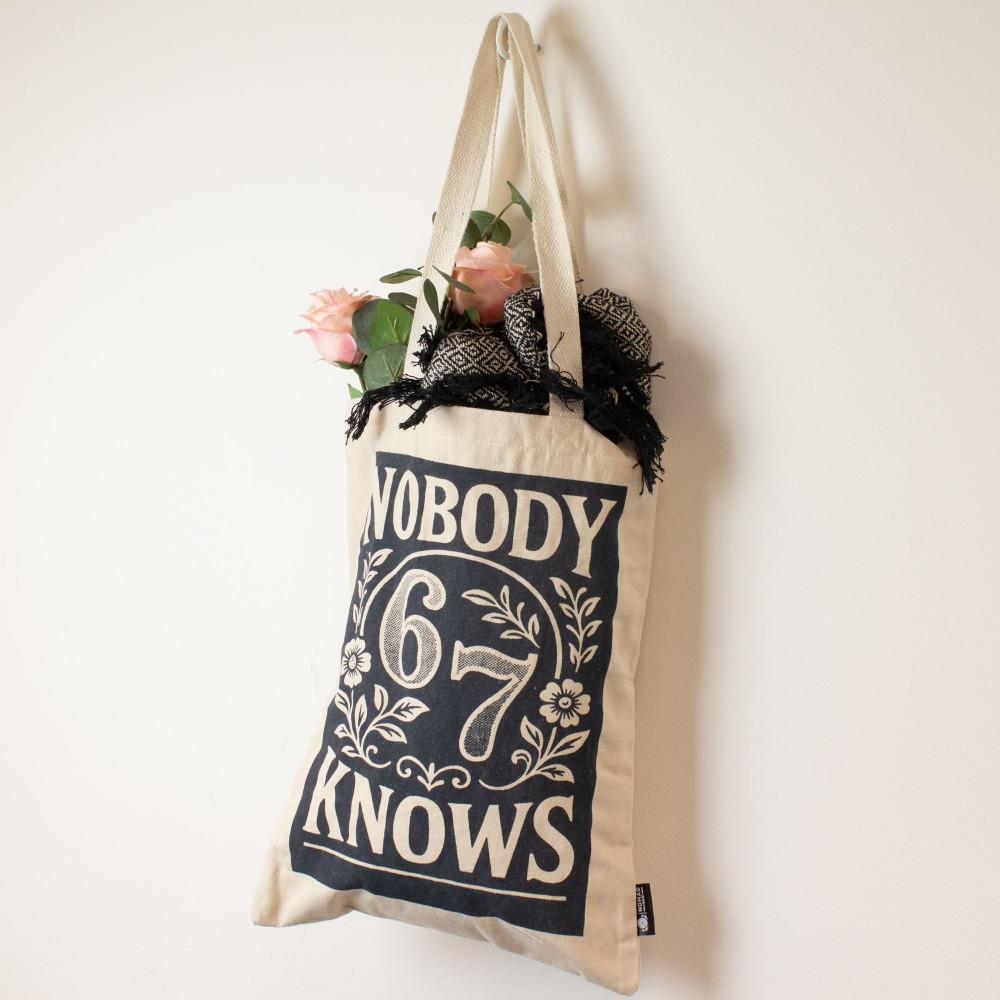 Sac cabas iconique Nomad Sari Toni - Nobody Knows 67 - Naturel 283 g