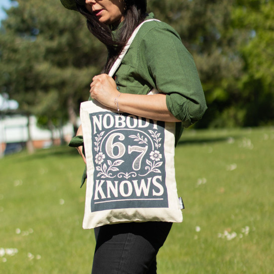 Sac cabas iconique Nomad Sari Toni - Nobody Knows 67 - Naturel 283 g