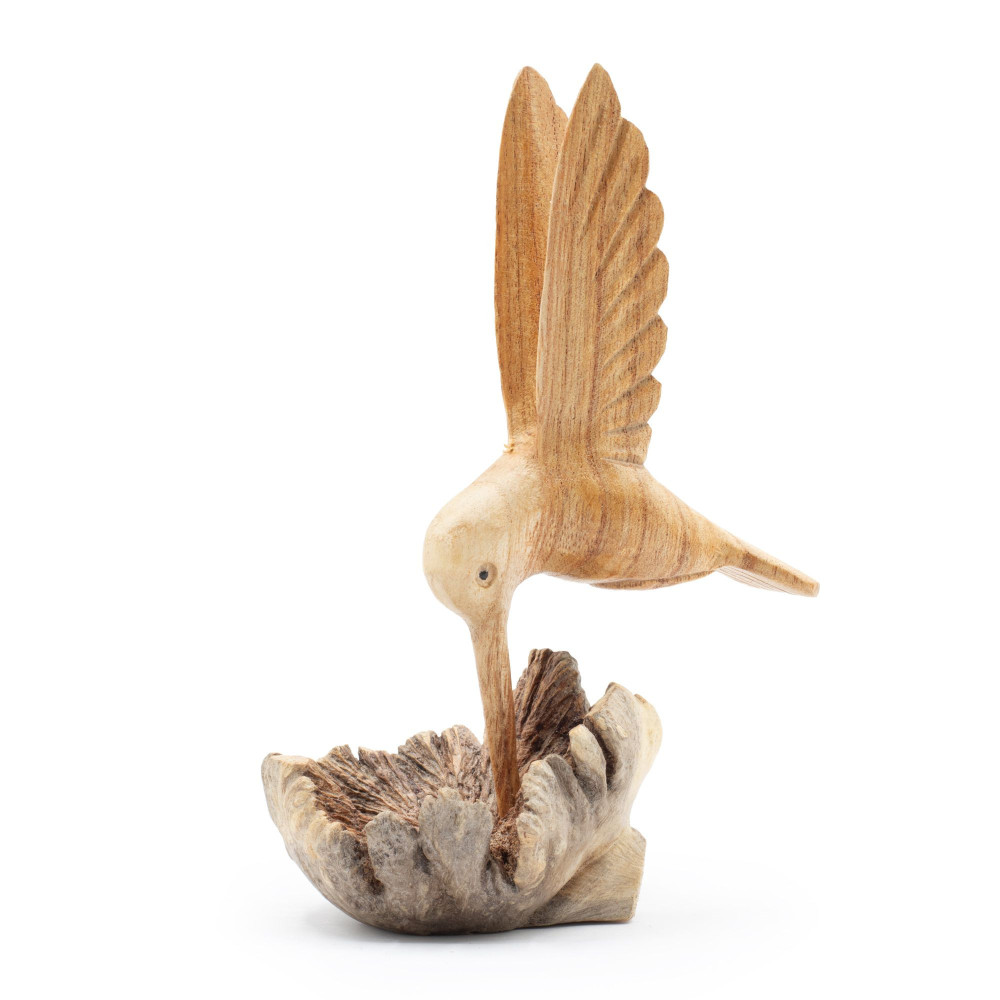 Sculpture artisanale en bois représentant un colibri buvant du nectar - Parasite