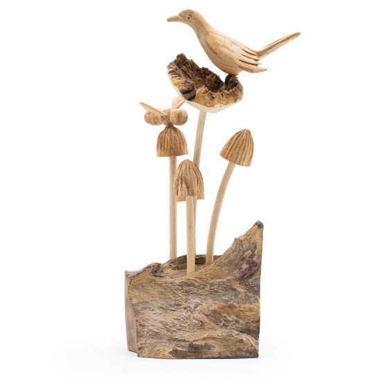 Sculpture artisanale en bois représentant un parasite - Oiseau et abeille sur des champignons