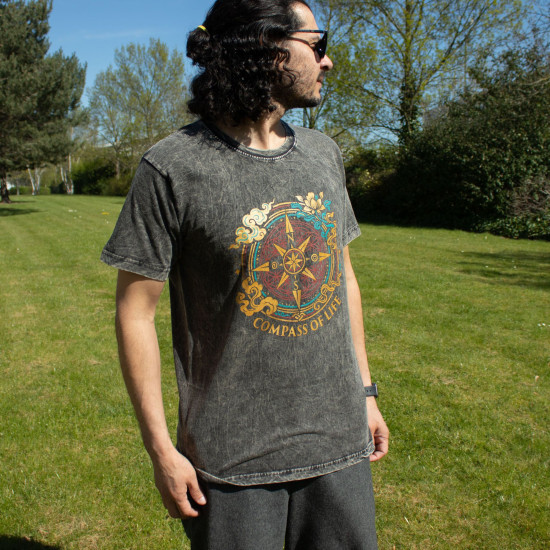 T-shirt en coton délavé Nomad Sari - Boussole de la Vie - Gris anthracite - Taille S