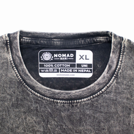 T-shirt en coton délavé Nomad Sari - Boussole de la Vie - Gris anthracite - XL